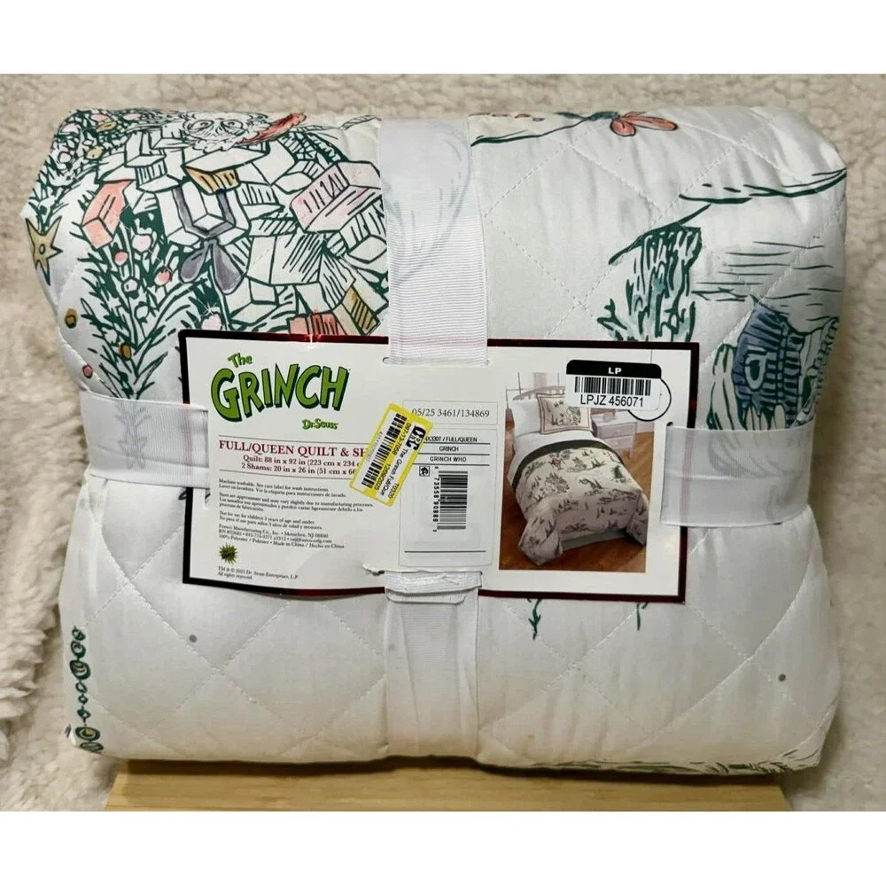 The Grinch Full/Queen Christmas Holiday Quilt Green Bedspread & Shams
